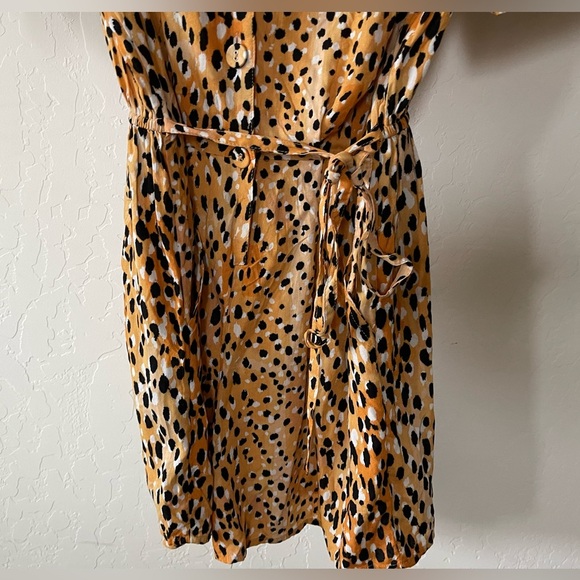 River Island| Animal Print Romper, Short Sleeve/Collard w Tie Waist•••NWT - Picture 5 of 16